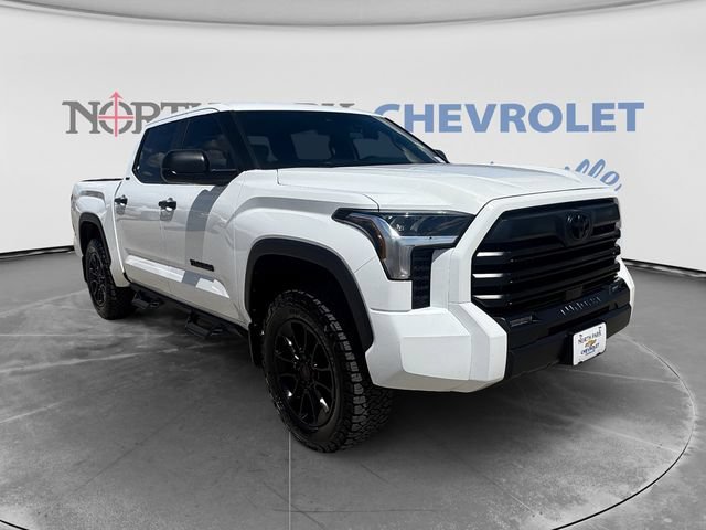Used 2025 Toyota Tundra SR5 AWD/4WD image 1