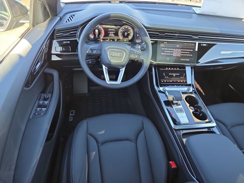 New 2026 Audi Q8 Premium Plus image 6