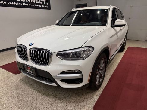Used 2019 BMW X3 xDrive30i w/ Premium Package AWD/4WD image 4