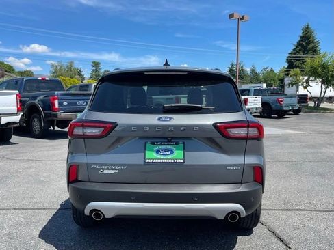 Certified 2025 Ford Escape Platinum AWD/4WD image 4