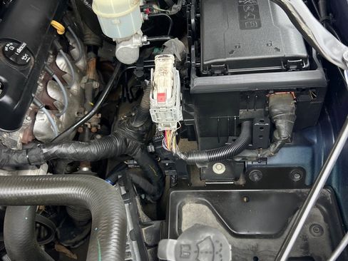 Used 2017 GMC Yukon XL SLT w/ Open Road Package image 51