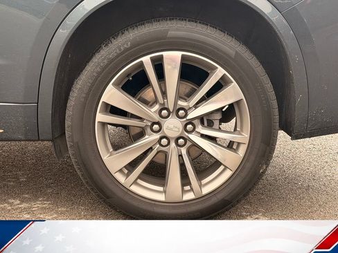 Used 2021 Cadillac XT6 Premium Luxury AWD/4WD image 7