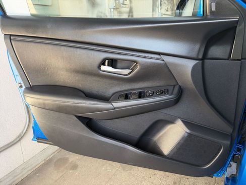 Used 2025 Nissan Sentra SV image 20