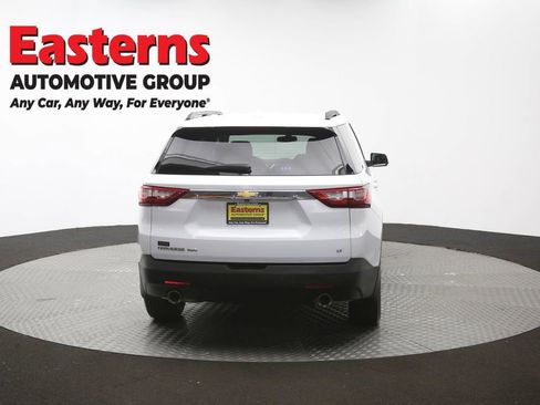 Used 2020 Chevrolet Traverse LT AWD/4WD image 37