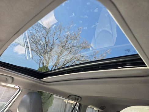 Used 2012 Toyota RAV4 Limited w/ Navigation Value Pkg image 11