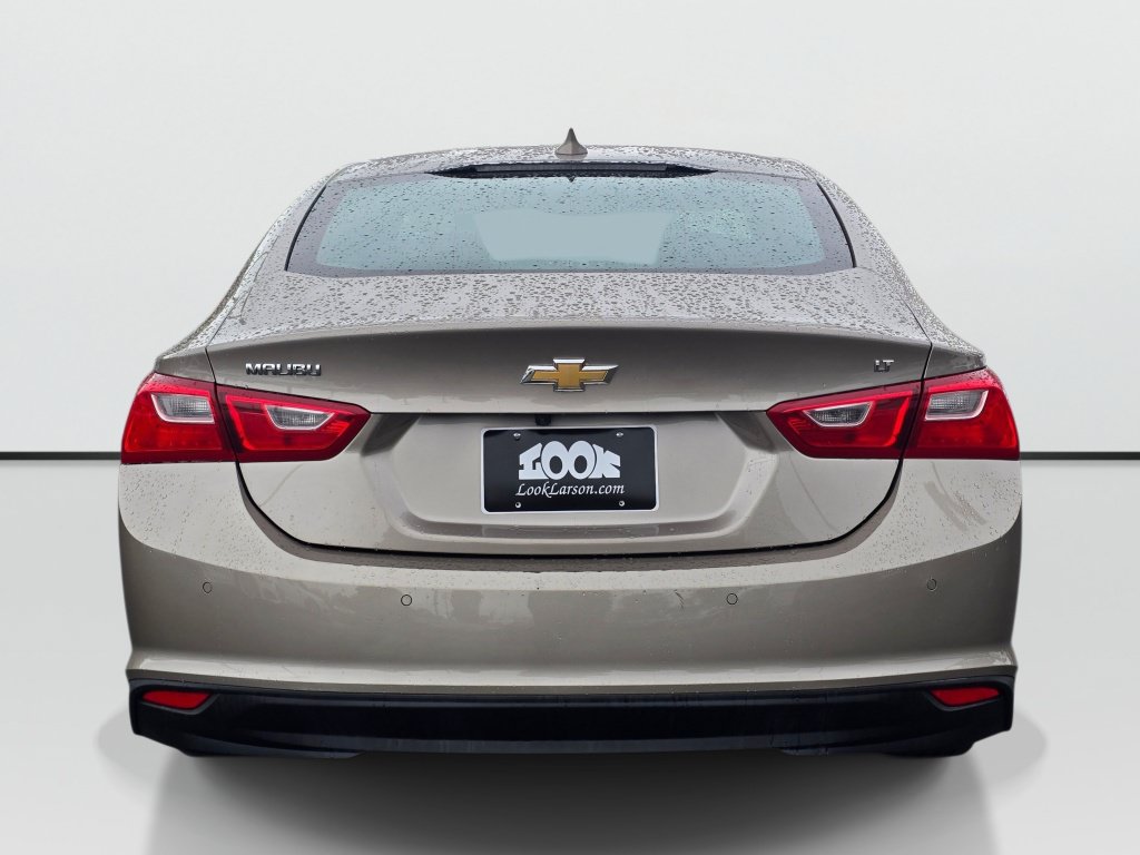 Used 2025 Chevrolet Malibu LT FWD image 4
