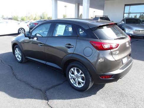 Used 2016 MAZDA CX-3 Touring w/ Premium Package AWD/4WD image 3