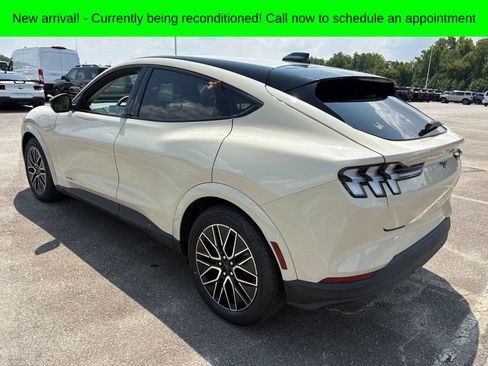 Used 2025 Ford Mustang Mach-E Premium RWD image 5