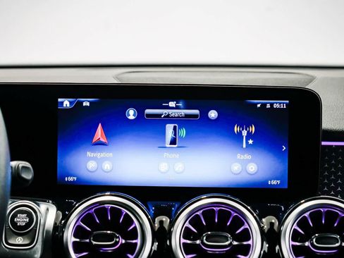 Certified 2025 Mercedes-Benz GLB 250 GLB 250 image 13