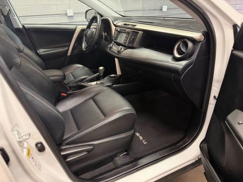 Used 2015 Toyota RAV4 Limited w/ Technology Package AWD/4WD image 25