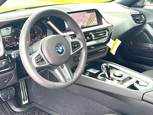 New 2026 BMW Z4 M40i w/ Premium Package RWD image 10