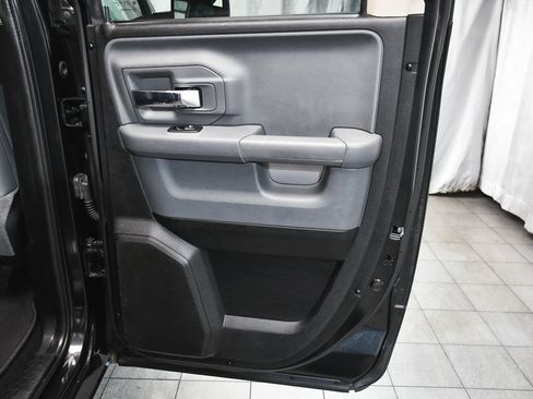 Used 2017 RAM 1500 Big Horn image 12