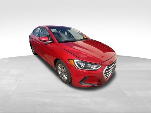 Used 2017 Hyundai Elantra SE FWD image 9