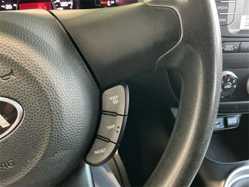 Certified 2018 Kia Soul image 19