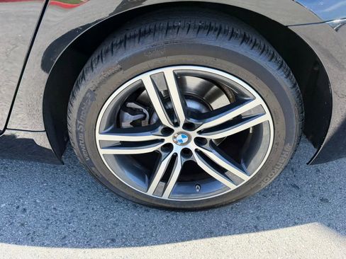 Used 2023 BMW 530i RWD image 12