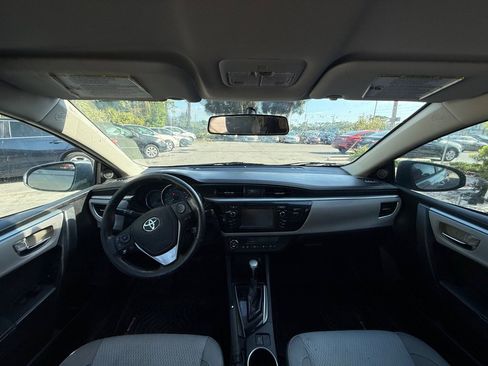 Used 2016 Toyota Corolla LE image 6