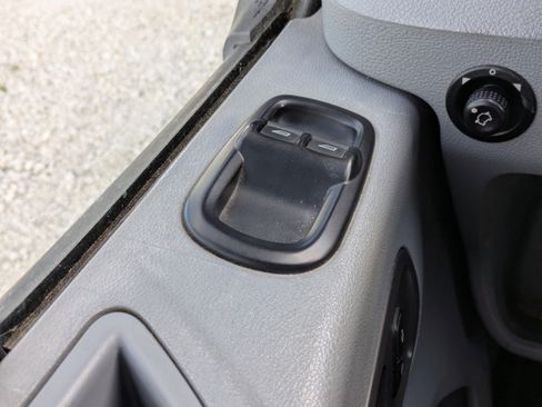 Used 2016 Ford Transit 150 130 Medium Roof RWD image 19