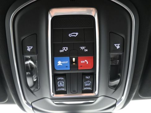 New 2026 Jeep Grand Cherokee L 4WD image 27