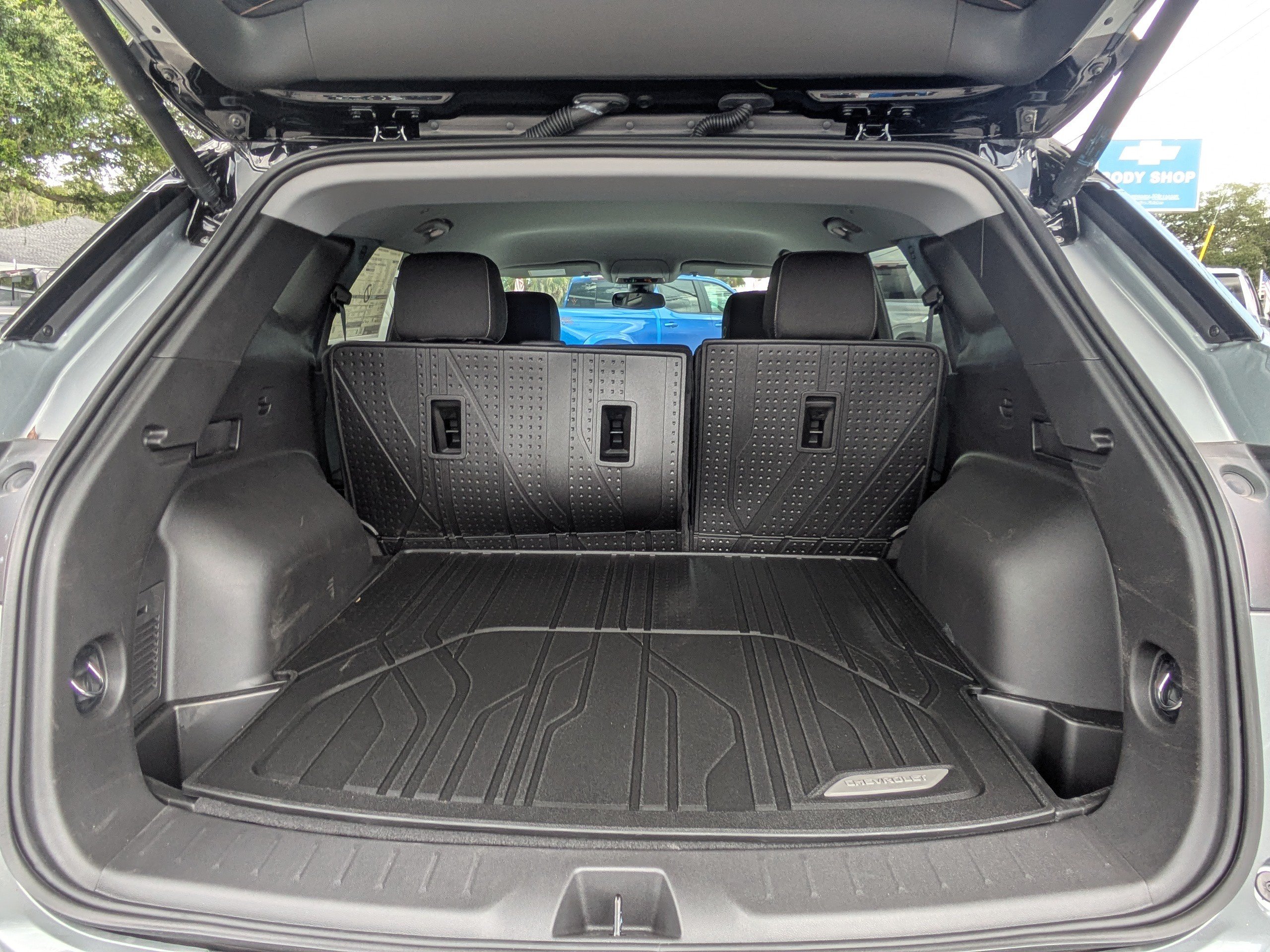 New 2026 Chevrolet Blazer LT w/ Convenience Package FWD image 13