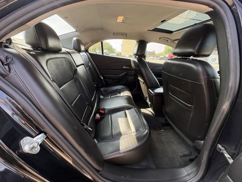 Used 2014 Chevrolet Malibu LT FWD image 26