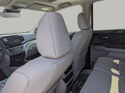 New 2026 Honda Ridgeline RTL image 15