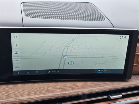 Certified 2025 Hyundai Santa Fe Limited image 12