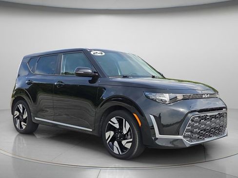 Used 2024 Kia Soul GT-Line FWD image 9