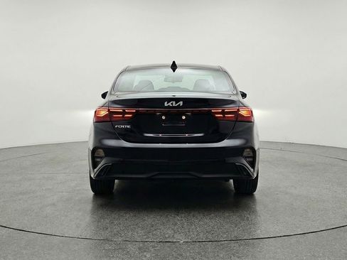 Used 2024 Kia Forte LXS image 7