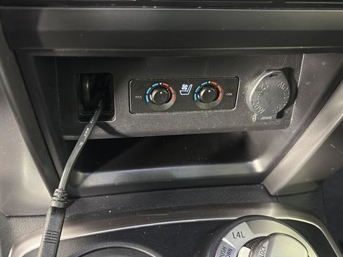 Used 2018 Toyota 4Runner Limited image 36