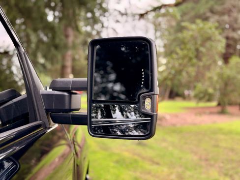 Used 2015 Chevrolet Silverado 2500 LTZ w/ Duramax Plus Package image 19