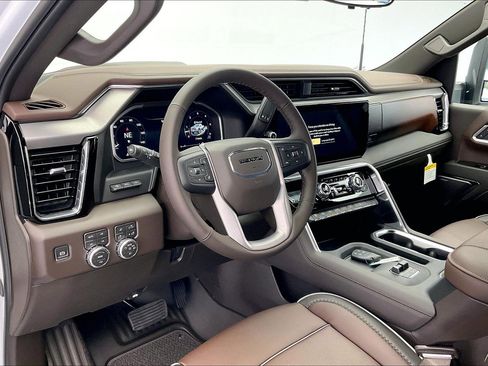New 2026 GMC Sierra 2500 Denali w/ Denali Reserve Package image 4