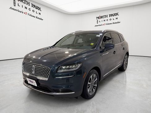 Used 2023 Lincoln Nautilus FWD w/ Premium Package image 1