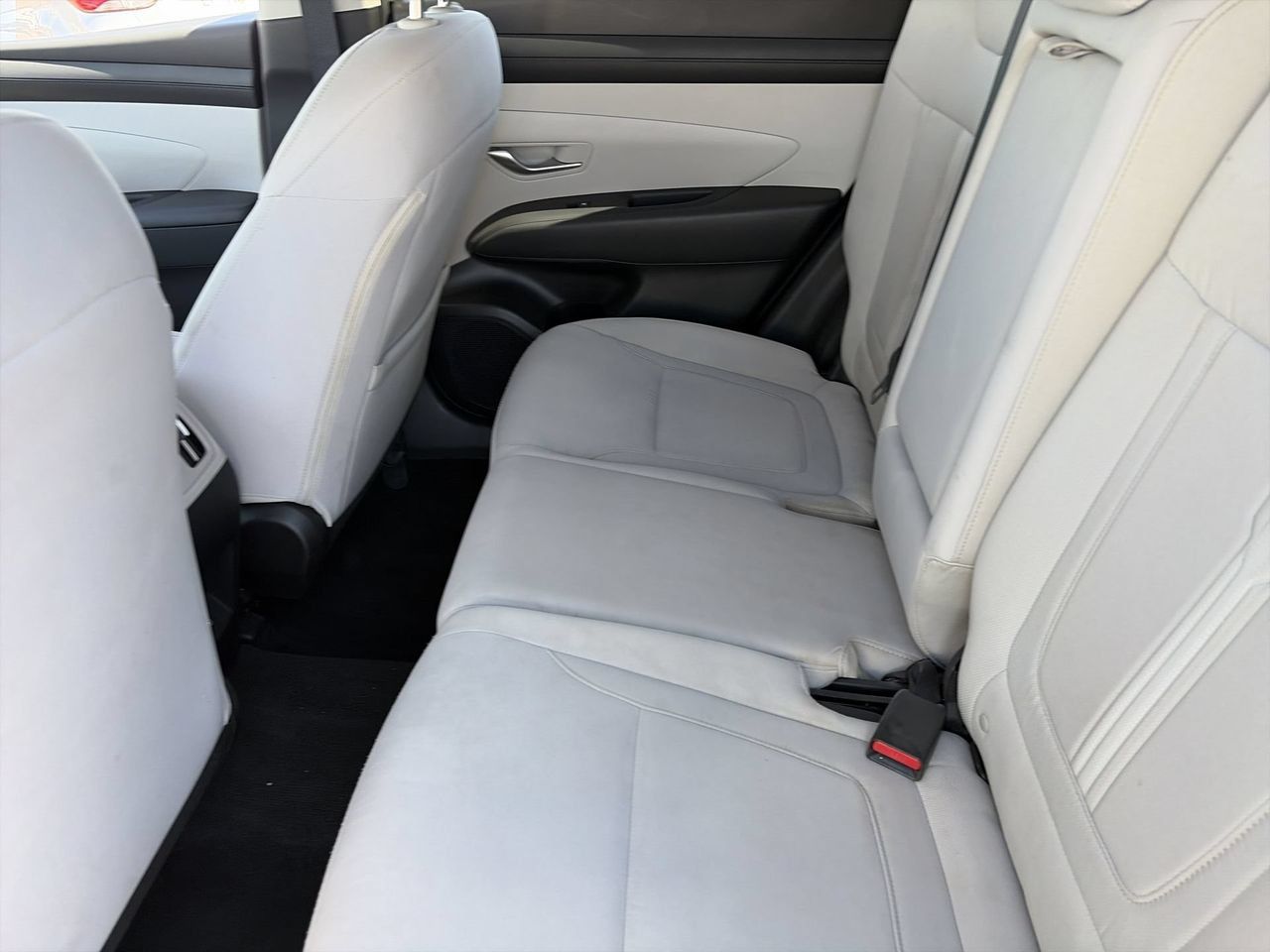 Certified 2025 Hyundai Tucson SEL FWD image 16