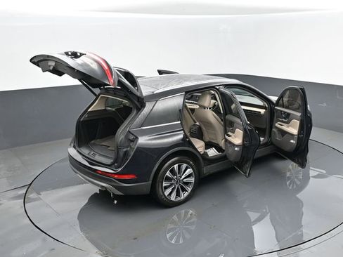 Used 2021 Lincoln Corsair Reserve w/ Equipment Group 201A image 31