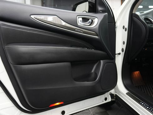 Used 2017 INFINITI QX60 AWD w/ Premium Plus Package image 5