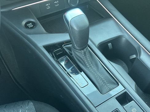New 2026 Nissan Sentra SV w/ SV Convenience Package FWD image 30