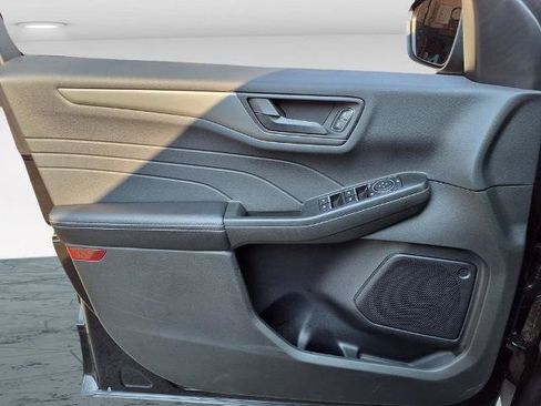 Certified 2023 Ford Escape Active AWD/4WD image 19