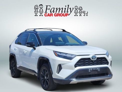 Certified 2025 Toyota RAV4 XSE w/ Advanced Technology Package AWD/4WD image 2