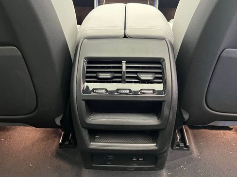 Certified 2025 BMW X5 xDrive40i AWD/4WD image 9