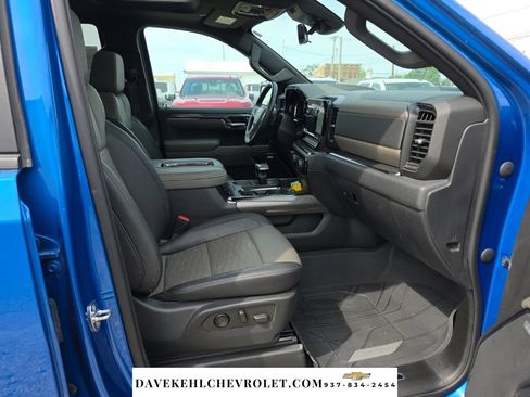 Certified 2022 Chevrolet Silverado 1500 ZR2 w/ Technology Package AWD/4WD image 25