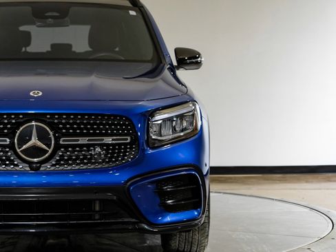 Used 2024 Mercedes-Benz GLB 250 image 44