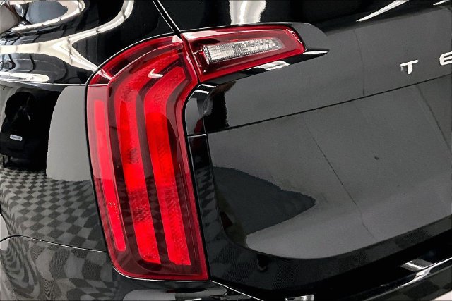 Used 2025 Kia Telluride S AWD/4WD image 33