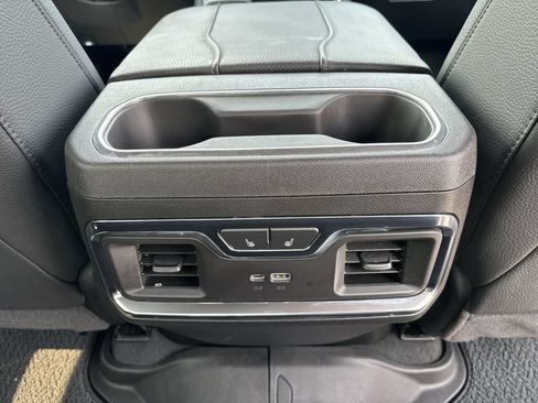 Used 2025 GMC Sierra 1500 Denali w/ Denali Reserve Package AWD/4WD image 26