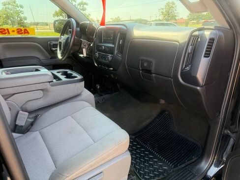 Used 2018 Chevrolet Silverado 1500 Custom w/ Texas Edition AWD/4WD image 18