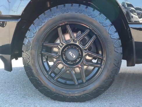 Used 2020 RAM 1500 Sport image 11