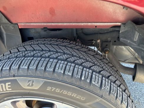 Used 2019 RAM 1500 Laramie image 8