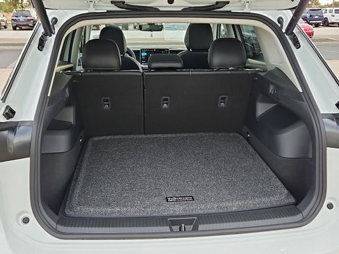 New 2026 Volkswagen Tiguan SE image 6