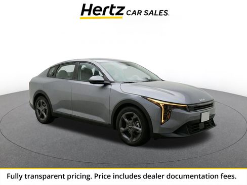 Used 2025 Kia K4 FWD image 1