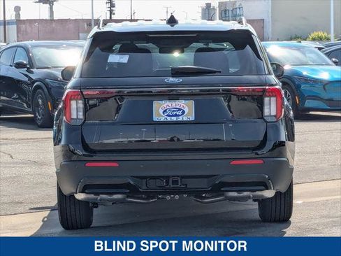 New 2026 Ford Explorer ST-Line RWD image 4