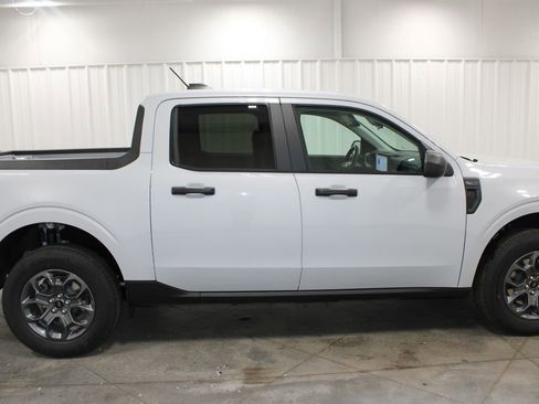 New 2026 Ford Maverick XLT FWD image 10